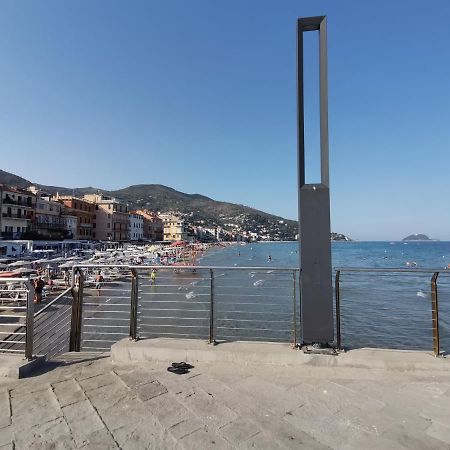 Appartement Da Amente à Alassio Extérieur photo